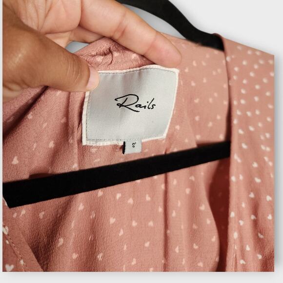 Rails Bretton Rosewood Mimi Hearts Pink V-Neck Blouse Women's Small - Picture 4 of 8